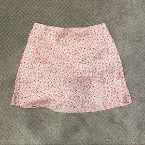 Australian Boutique silk floral mini skirt with slit